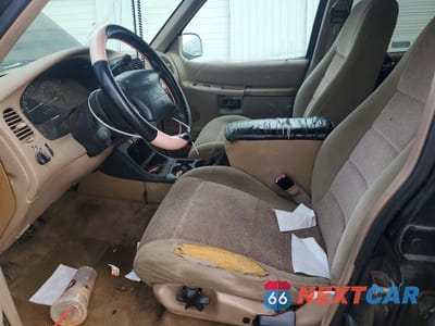 Zdjęcie 7 z 13 samochodu: 1999 FORD EXPLORER VIN:1FMZU32X4XZA50697 - miniatura