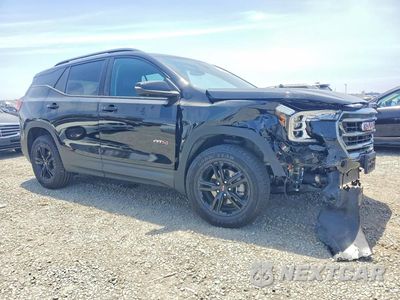 Czwarte zdjęcie samochodu z boku: 2022 GMC TERRAIN AT4 VIN:3GKALYEVXNL280555 - miniatura