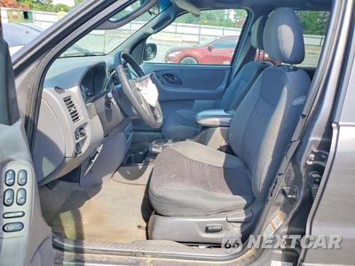 Zdjęcie 7 z 12 samochodu: 2002 FORD ESCAPE XLT VIN:1FMCU03142KC07919 - miniatura