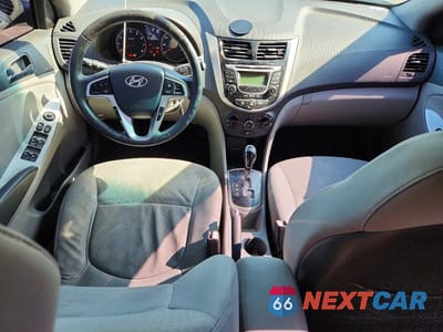 Zdjęcie 8 z 12 samochodu: 2012 HYUNDAI ACCENT SE VIN:KMHCU5AE3CU031745 - miniatura