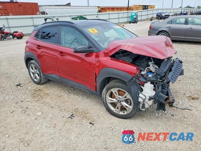 Czwarte zdjęcie samochodu z boku: 2022 HYUNDAI KONA SEL VIN:KM8K6CAB2NU779311 - miniatura
