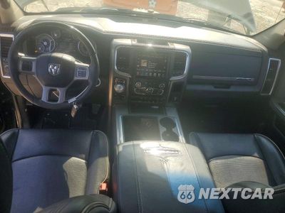 Zdjęcie 8 z 12 samochodu: 2015 RAM 1500 LONGHORN VIN:1C6RR7PM8FS525049 - miniatura