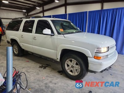 Czwarte zdjęcie samochodu z boku: 2005 CHEVROLET SUBURBAN C1500 VIN:3GNEC16Z55G187349 - miniatura