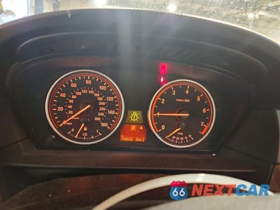Zdjęcie 9 z 12 samochodu: 2010 BMW 528 XI VIN:WBANV1C58AC389357 - miniatura