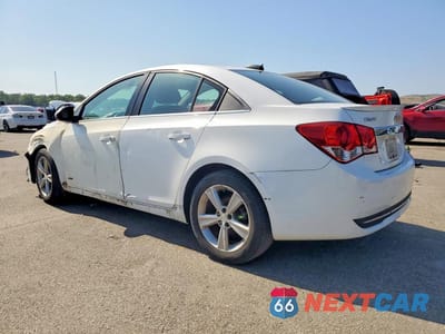 Drugie zdjęcie samochodu z przodu: 2015 CHEVROLET CRUZE LT VIN:1G1PE5SB6F7123208 - miniatura