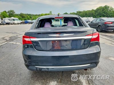 Zdjęcie 6 z 12 samochodu: 2014 CHRYSLER 200 LX VIN:1C3CCBAB1EN208211 - miniatura