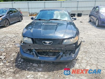 Piąte zdjęcie samochodu w środku: 1999 FORD MUSTANG GT VIN:1FAFP45X8XF230157 - miniatura