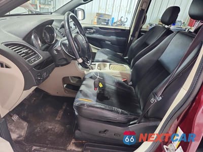 Zdjęcie 7 z 13 samochodu: 2017 DODGE GRAND CARAVAN SXT VIN:2C4RDGCG4HR600423 - miniatura