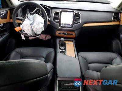 Zdjęcie 8 z 14 samochodu: 2025 VOLVO XC90 PLUS VIN:YV4H60PE3S1303836 - miniatura