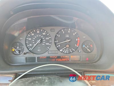 Zdjęcie 9 z 12 samochodu: 1998 BMW 740 IL VIN:WBAGJ8320WDM23845 - miniatura