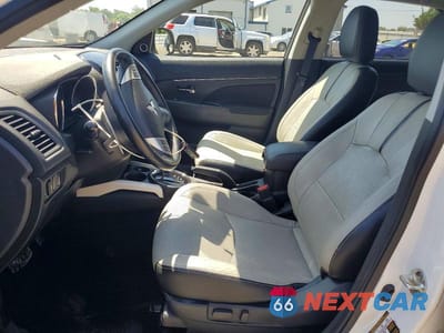 Zdjęcie 7 z 13 samochodu: 2013 MITSUBISHI OUTLANDER SPORT LE VIN:4A4AR5AU5DE016690 - miniatura