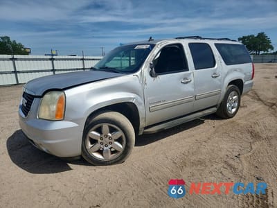 2011 GMC YUKON XL C1500 SLT 1GKS1KE03BR337114 - główne zdjęcie licytacji z USA - miniatura