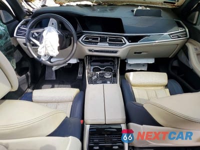 Zdjęcie 8 z 13 samochodu: 2021 BMW X7 ALPINA XB7 VIN:5UXCX6C13M9F71226 - miniatura