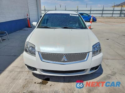 Piąte zdjęcie samochodu w środku: 2011 MITSUBISHI GALANT FE VIN:4A32B2FF0BE012324 - miniatura