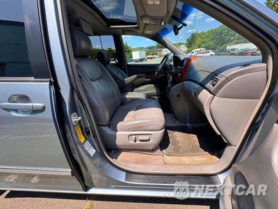 Piąte zdjęcie samochodu w środku: 2006 TOYOTA SIENNA XLE LIMITED 7 PASSENGER VIN:5TDBA22C16S067155 - miniatura
