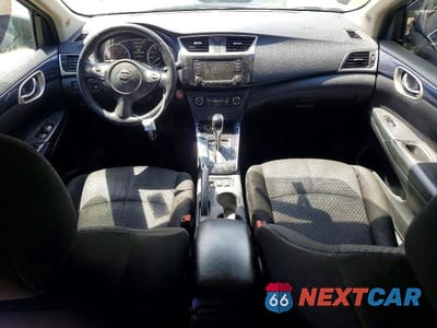 Zdjęcie 8 z 12 samochodu: 2017 NISSAN SENTRA SR VIN:3N1AB7AP7HY284556 - miniatura