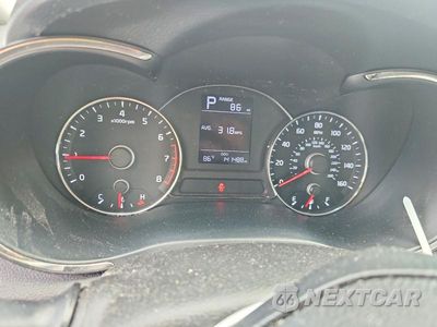 Zdjęcie 9 z 12 samochodu: 2017 KIA FORTE LX VIN:3KPFK4A76HE016231 - miniatura