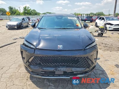 Piąte zdjęcie samochodu w środku: 2025 BUICK ENVISION SPORT TOURING VIN:LRBFZLE48SD027826 - miniatura