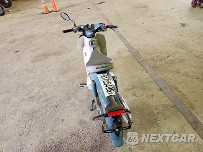 Czwarte zdjęcie samochodu z boku: 2023 HONDA C125 A VIN:MLHJA5853P5100876 - miniatura