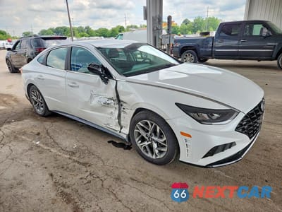 Czwarte zdjęcie samochodu z boku: 2023 HYUNDAI SONATA SEL VIN:KMHL64JA1PA292333 - miniatura