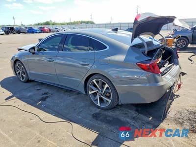Drugie zdjęcie samochodu z przodu: 2022 HYUNDAI SONATA SEL PLUS VIN:KMHL44J25NA221194 - miniatura
