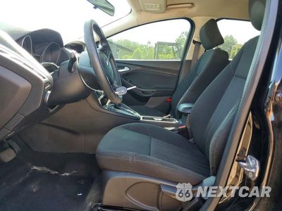 Zdjęcie 7 z 12 samochodu: 2017 FORD FOCUS SE VIN:1FADP3F25HL291764 - miniatura