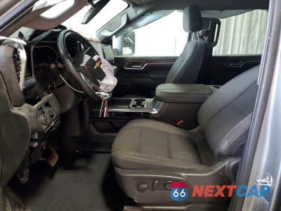 Zdjęcie 7 z 13 samochodu: 2024 CHEVROLET SILVERADO K2500 HEAVY DUTY LT VIN:1GC4YNEY3RF159840 - miniatura