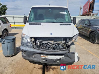 Piąte zdjęcie samochodu w środku: 2014 MERCEDES-BENZ SPRINTER 2500 VIN:WD3PE7DC3E5834099 - miniatura