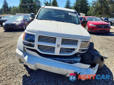 Piąte zdjęcie samochodu w środku: 2011 DODGE NITRO SXT VIN:1D4PU5GK5BW586821 - miniatura
