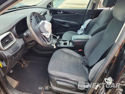 Zdjęcie 7 z 14 samochodu: 2018 KIA SORENTO LX V6 VIN:5XYPGDA58JG338642 - miniatura