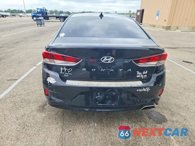 Zdjęcie 6 z 12 samochodu: 2019 HYUNDAI SONATA SE VIN:5NPE24AF9KH790477 - miniatura