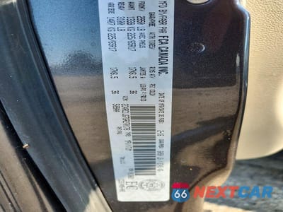 Zdjęcie 13 z 13 samochodu: 2016 CHRYSLER TOWN & COUNTRY LIMITED VIN:2C4RC1JG7GR270178 - miniatura