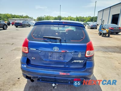 Zdjęcie 6 z 12 samochodu: 2004 TOYOTA COROLLA MATRIX XR VIN:2T1KR32E94C220323 - miniatura