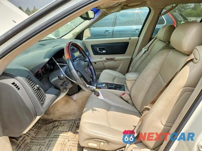 Zdjęcie 7 z 13 samochodu: 2005 CADILLAC SRX VIN:1GYEE637350145456 - miniatura