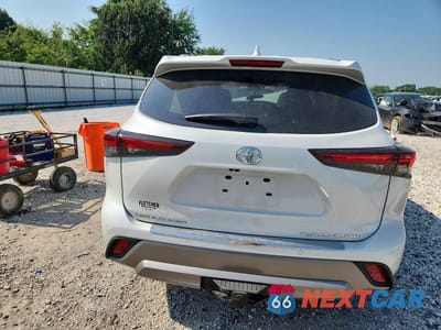 Zdjęcie 6 z 14 samochodu: 2025 TOYOTA HIGHLANDER PLATINUM VIN:5TDKDRBH9SS580255 - miniatura
