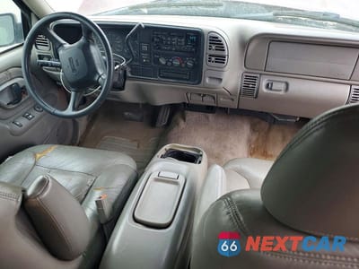 Zdjęcie 8 z 12 samochodu: 1998 GMC SIERRA C1500 VIN:1GTEC19M4WR511451 - miniatura