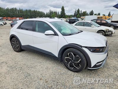 Czwarte zdjęcie samochodu z boku: 2022 HYUNDAI IONIQ 5 SE VIN:KM8KM4AE6NU069883 - miniatura