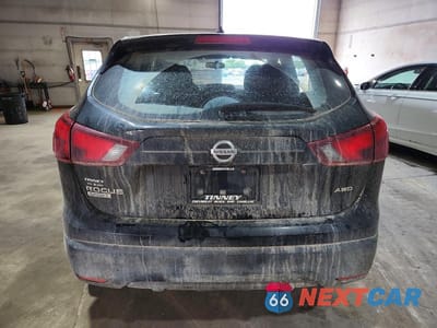 Zdjęcie 6 z 12 samochodu: 2019 NISSAN ROGUE SPORT S VIN:JN1BJ1CR6KW316785 - miniatura