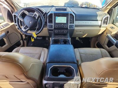 Zdjęcie 8 z 12 samochodu: 2019 FORD F350 SUPER DUTY VIN:1FT8W3BT3KEC67908 - miniatura