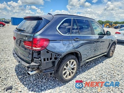 Trzecie zdjęcie samochodu z tyłu: 2016 BMW X5 XDRIVE35I VIN:5UXKR0C51G0P31101 - miniatura
