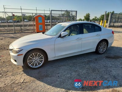 2013 BMW 328 XI WBA3B3C54DF533016 - główne zdjęcie licytacji z USA - miniatura