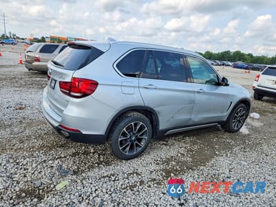 Trzecie zdjęcie samochodu z tyłu: 2017 BMW X5 SDRIVE35I VIN:5UXKR2C37H0X07087 - miniatura