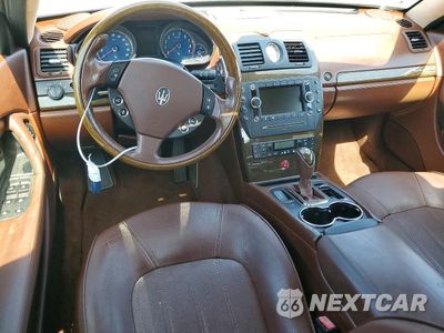 Zdjęcie 8 z 12 samochodu: 2009 MASERATI QUATTROPORTE BASE VIN:ZAMJK39A290043629 - miniatura