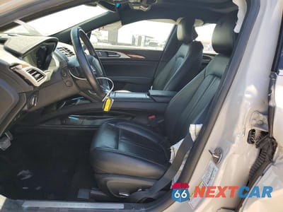 Zdjęcie 7 z 12 samochodu: 2019 LINCOLN MKZ RESERVE I VIN:3LN6L5C91KR625319 - miniatura
