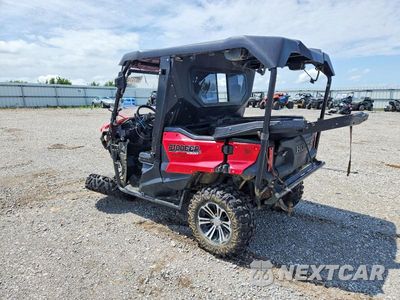 Trzecie zdjęcie samochodu z tyłu: 2016 HONDA SXS1000 M5 VIN:1HFVE0427G4000475 - miniatura