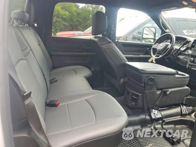 Zdjęcie 11 z 13 samochodu: 2024 RAM 3500 TRADESMAN VIN:3C63R3GL0RG339605 - miniatura