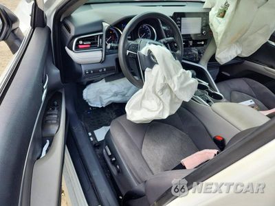 Zdjęcie 8 z 12 samochodu: 2022 TOYOTA CAMRY LE VIN:4T1C31AK8NU587408 - miniatura