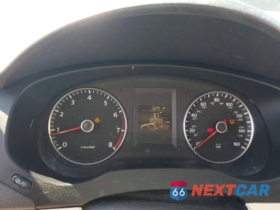 Zdjęcie 9 z 12 samochodu: 2012 VOLKSWAGEN JETTA VIN:3VWDP7AJ0CM427237 - miniatura