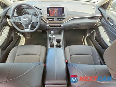 Zdjęcie 8 z 12 samochodu: 2025 NISSAN ALTIMA SV VIN:1N4BL4DV2SN418729 - miniatura