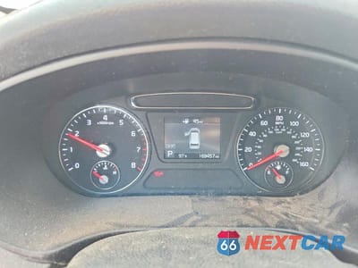 Zdjęcie 9 z 13 samochodu: 2019 KIA SORENTO LX VIN:5XYPG4A35KG511159 - miniatura